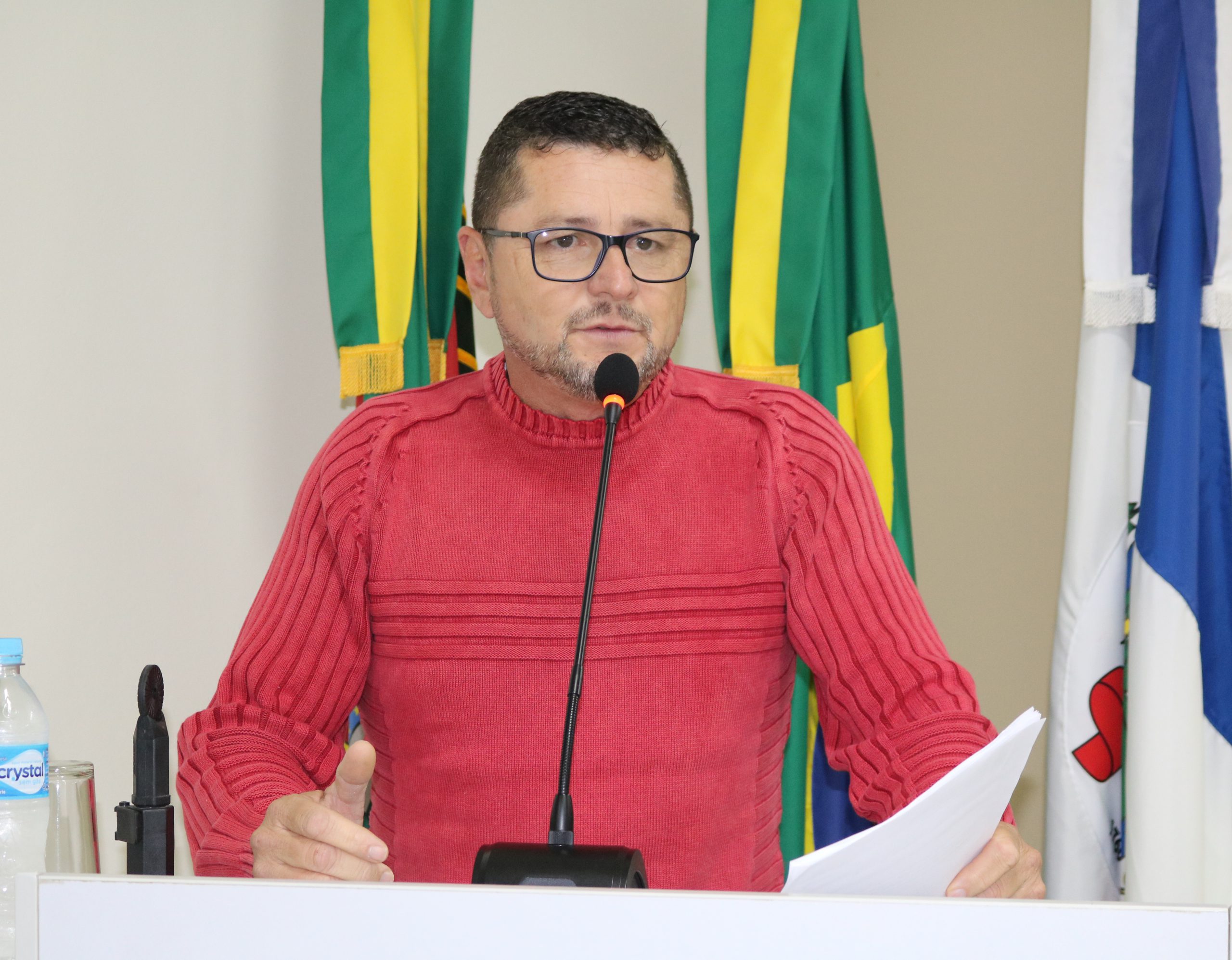 André Selistre faz indicação para que o município adote o Projeto RELUZ