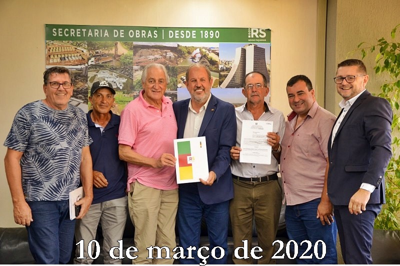 Planejamento e sem medir esforços é assinado o termo de cooperação técnico para a perfuração de novos poços artesianos em Santo Antônio