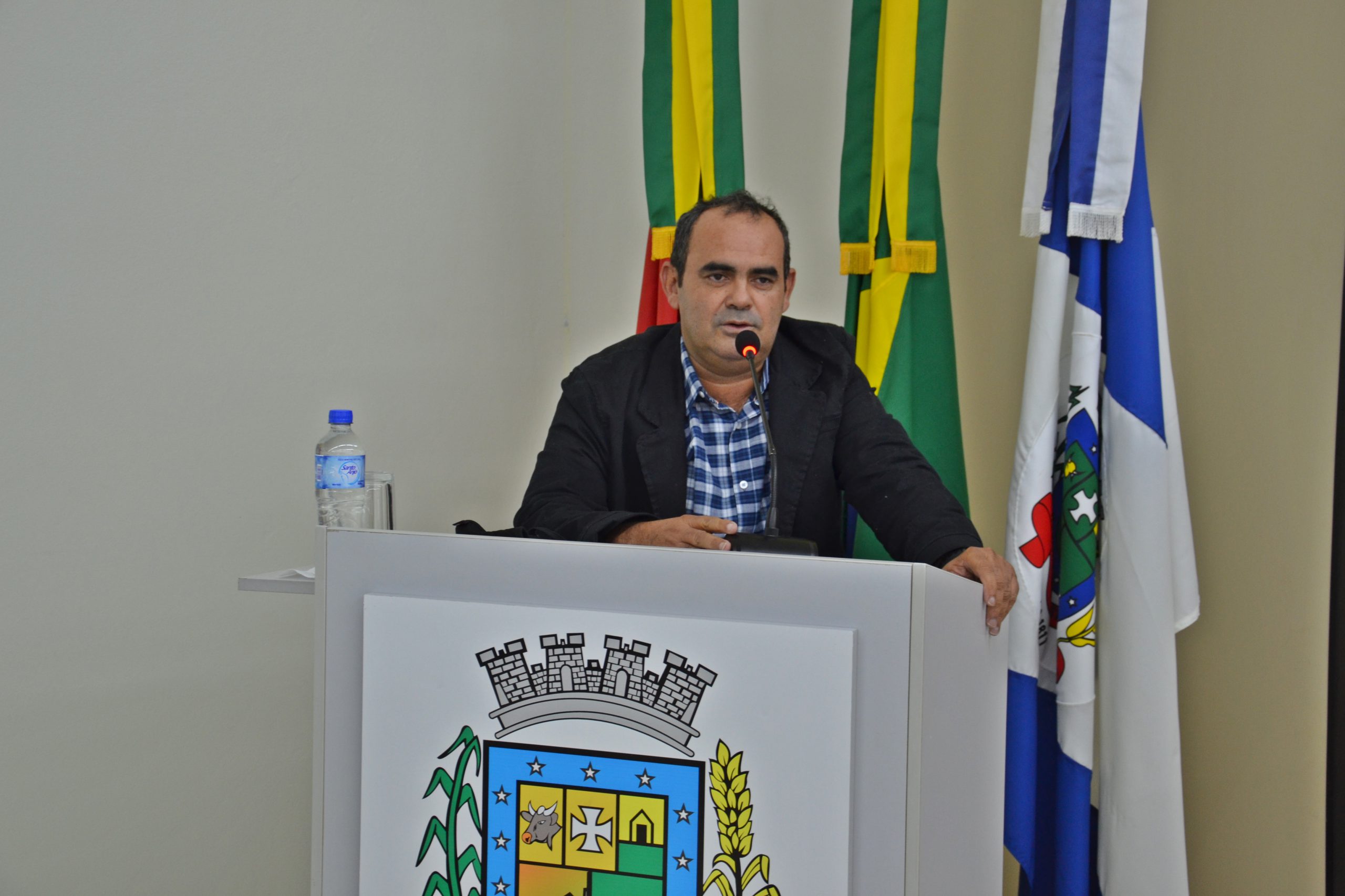 Vieira solicita melhorias no loteamento Açores