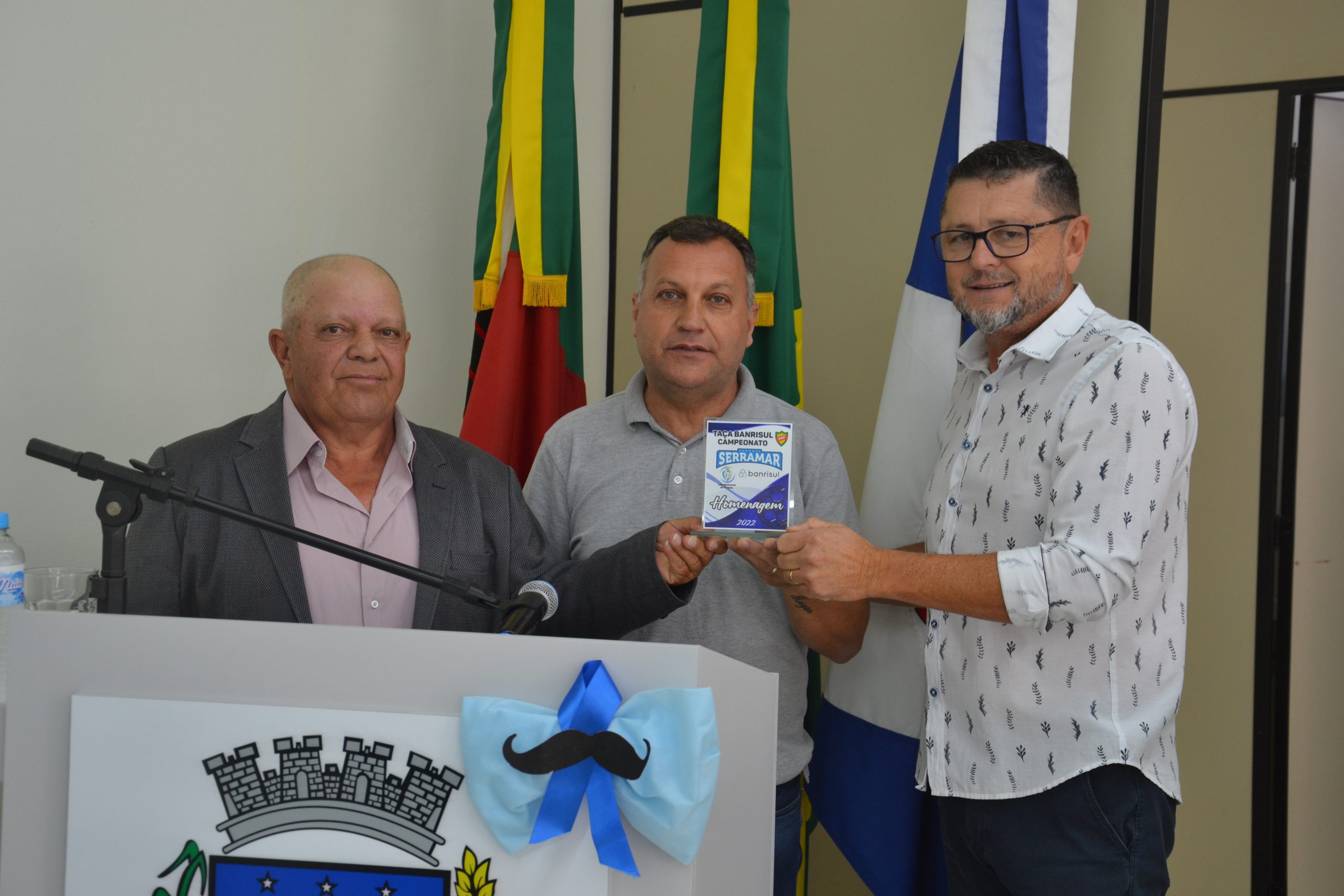 Câmara recebe a visita do presidente da Liga Serramar