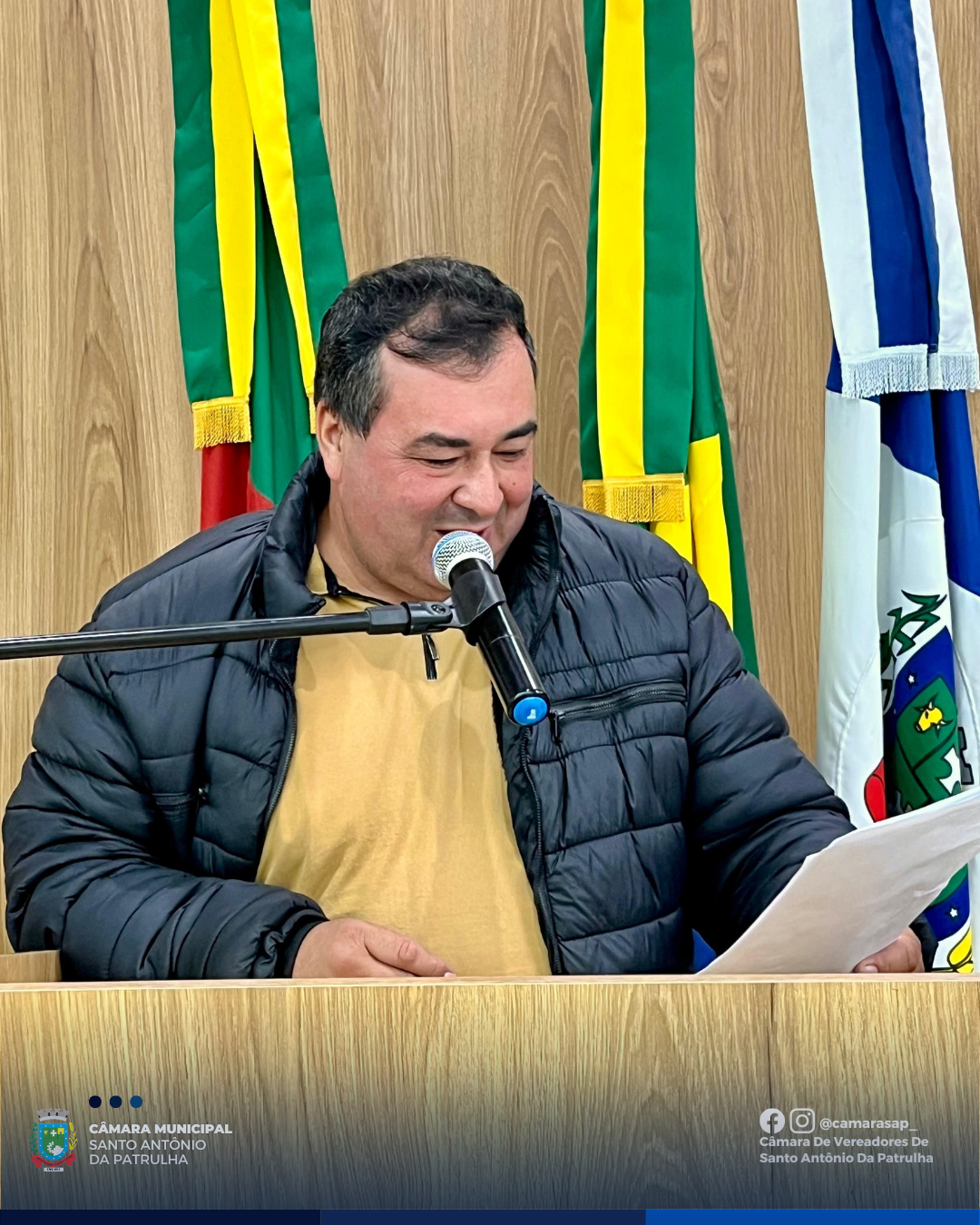 Vereador João Luís Moreira solicita informações sobre construção da cobertura da quadra escolar no Sertão do Canta Galo